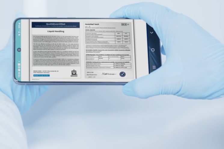 smartphone scans qr code